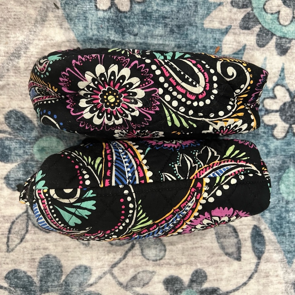 Vera Bradley Set of 2 Bandana Swirl Cosmetic Bags
EUC - Picture 6 of 15